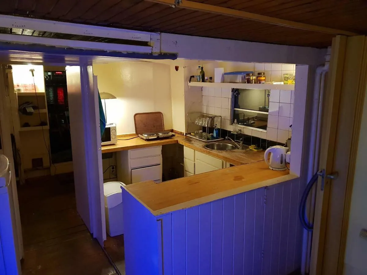 Πλωτό κατάλυμα Beagle Family Houseboat Ξενοδοχείο Άμστερνταμ