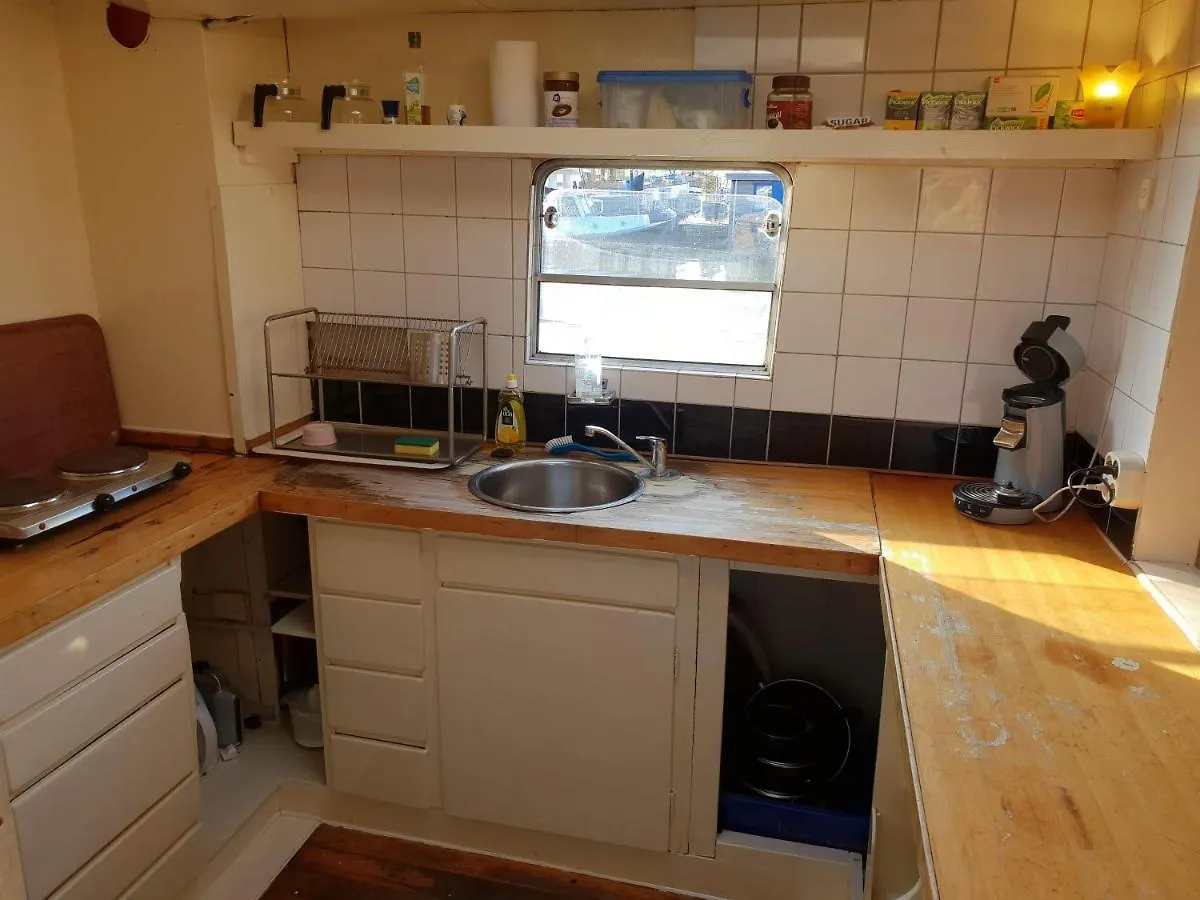 Πλωτό κατάλυμα Beagle Family Houseboat Ξενοδοχείο Άμστερνταμ Ολλανδία